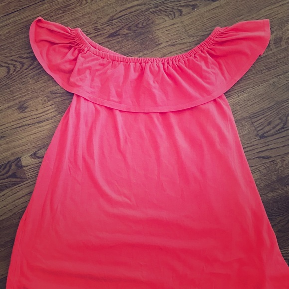 Michael Kors Off The Shoulder Coral Top - Picture 1 of 2